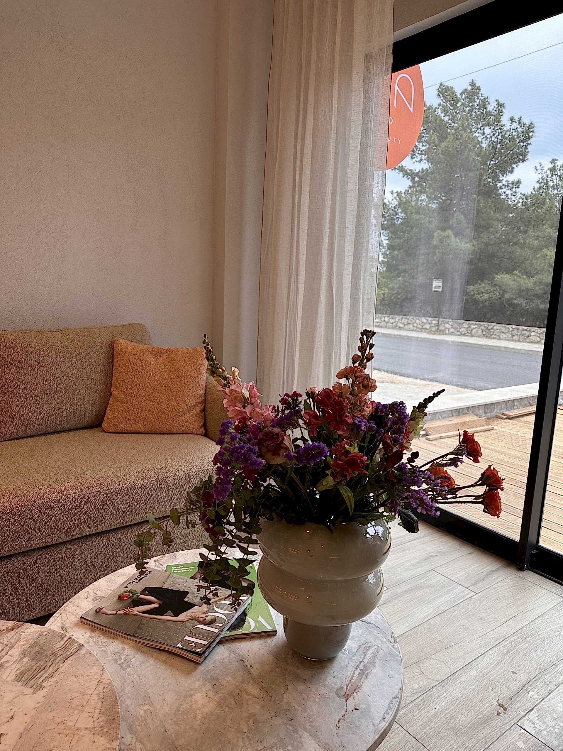 Gallery 01